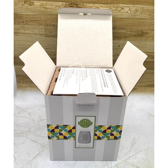 Authentic Scentsy My Sun & Moon Electric Wax Warmer New In Box Porcelain - Picture 7 of 16